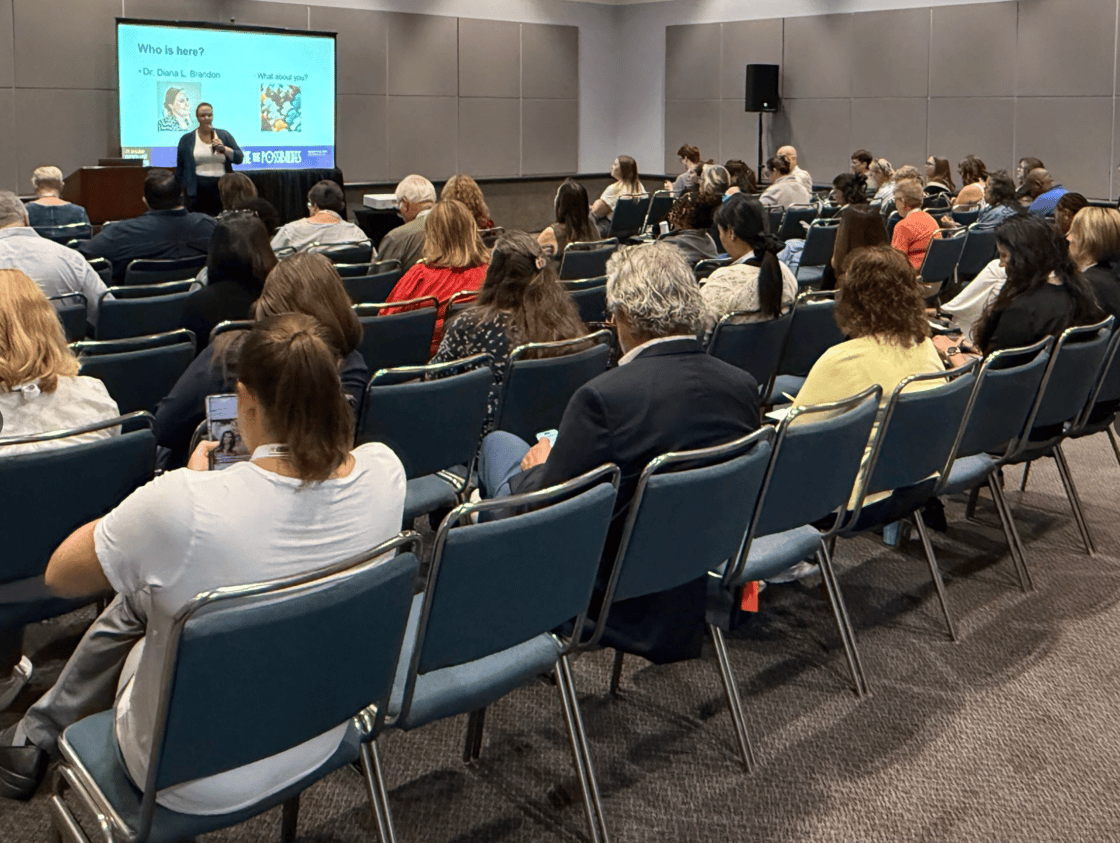 Dr. Diana Branding presenting an education session in a conference room at the ASAE annual meeting.